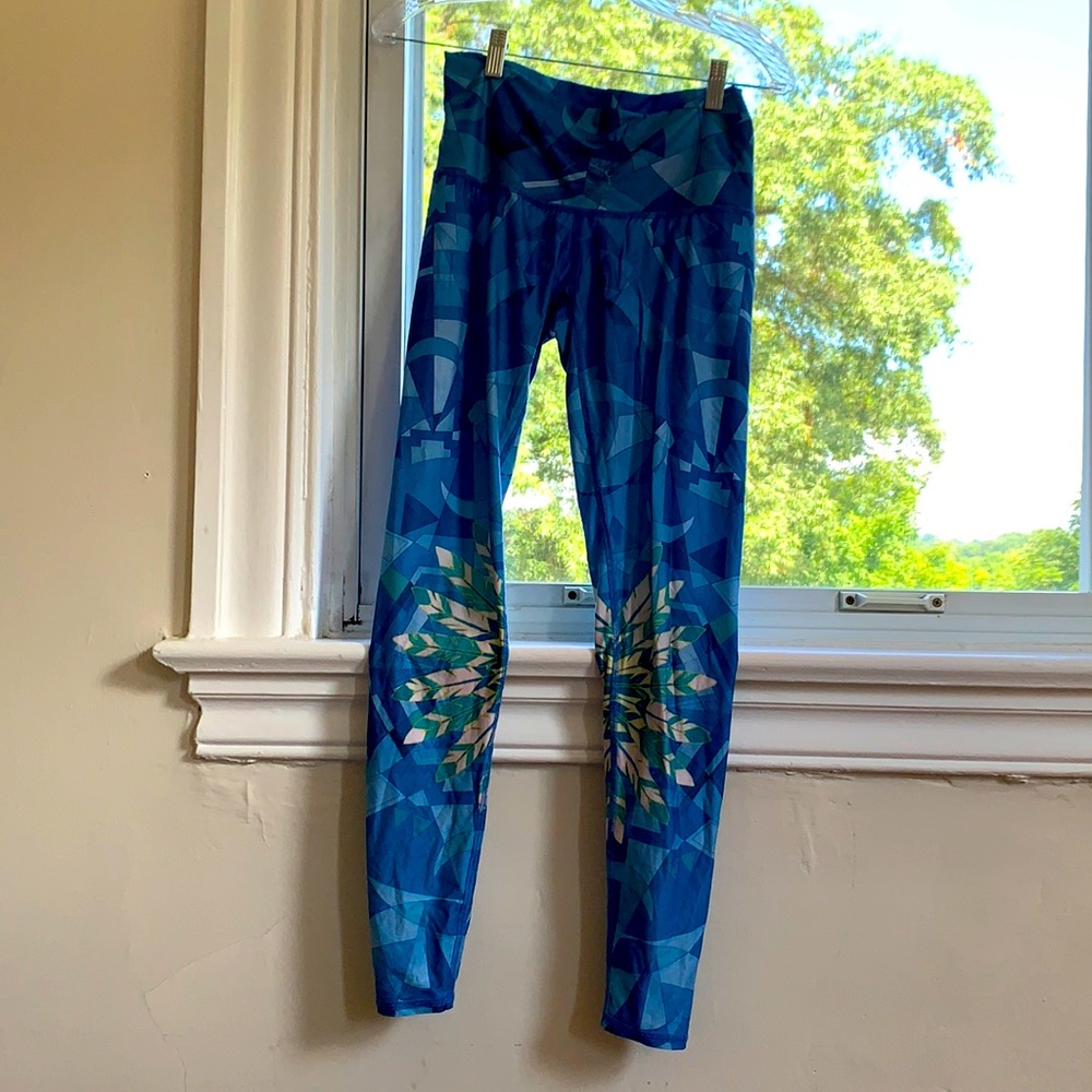 Blue Geo Teeki Leggings